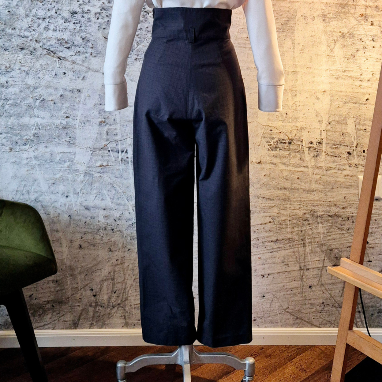 Bysic High Waist Trousers